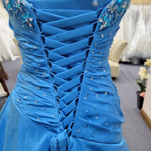 MORI LEE TURQUOISE BALLGOWN DRESS - Picture 8 of 11